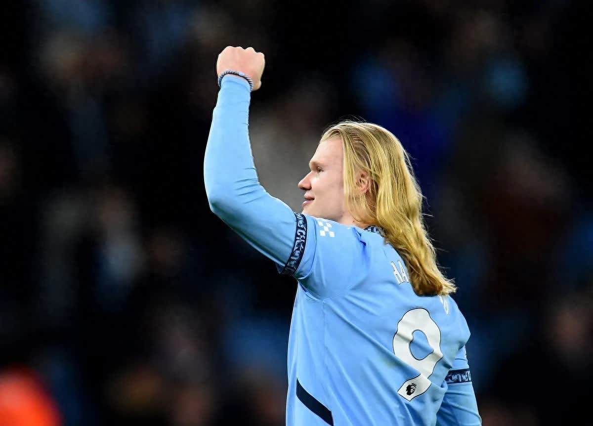 哈兰德重返赛场，大比分获胜首场状态出色，塞尔维亚队观众沸腾！